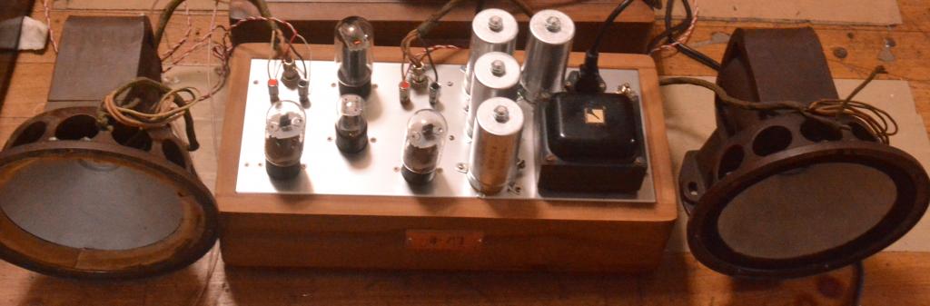 30s year RCA field coil speaker with power supply using 6L6 and 6SN7