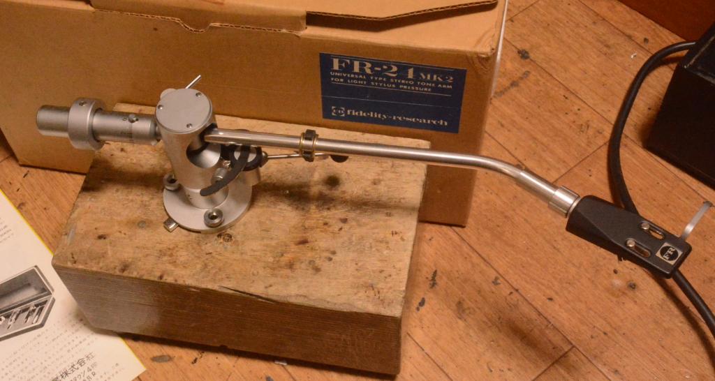 Fidelity Research FR-24Mk2 tonearm with original box, template, headshell