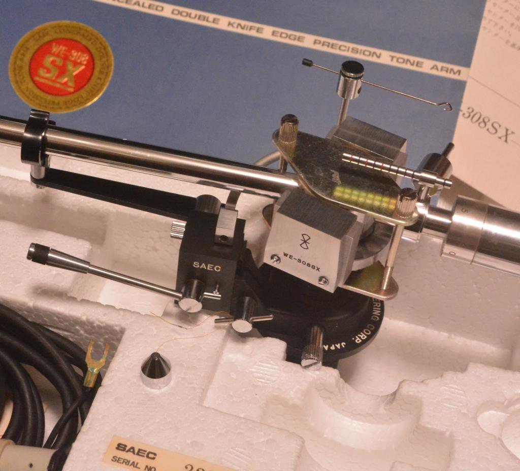 SAEC WE-308SX 9 inches tonearm with full set - AS-500E stabilizer * Mint condition
