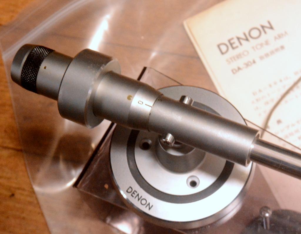 Nippon Columbia Denon DA-304 tonearm with original headshell * PERFECT