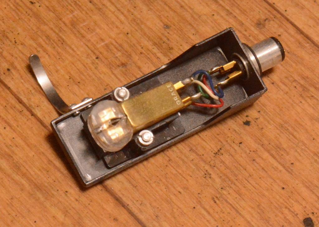Grace F-8 cartridge with Denon PCL-3 headshell * very good ++