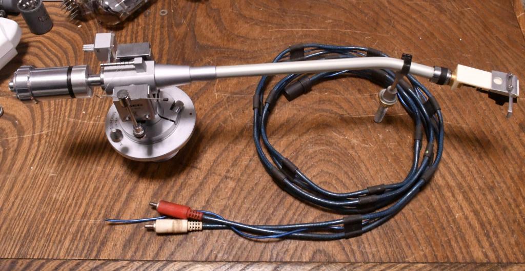 SAEC WE-506/30 12 inches long tonearm with headshell UL-3X, cable * VG condition