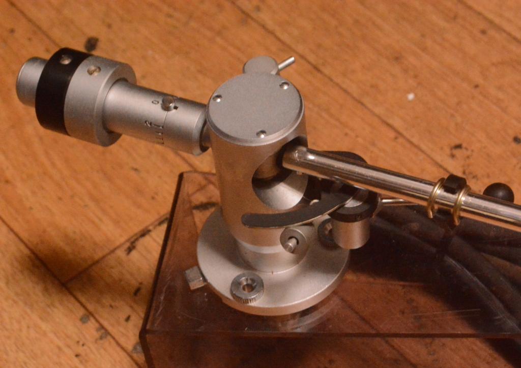Fidelity Research FR-24MK2 tonearm with cable, headshell * VG+++