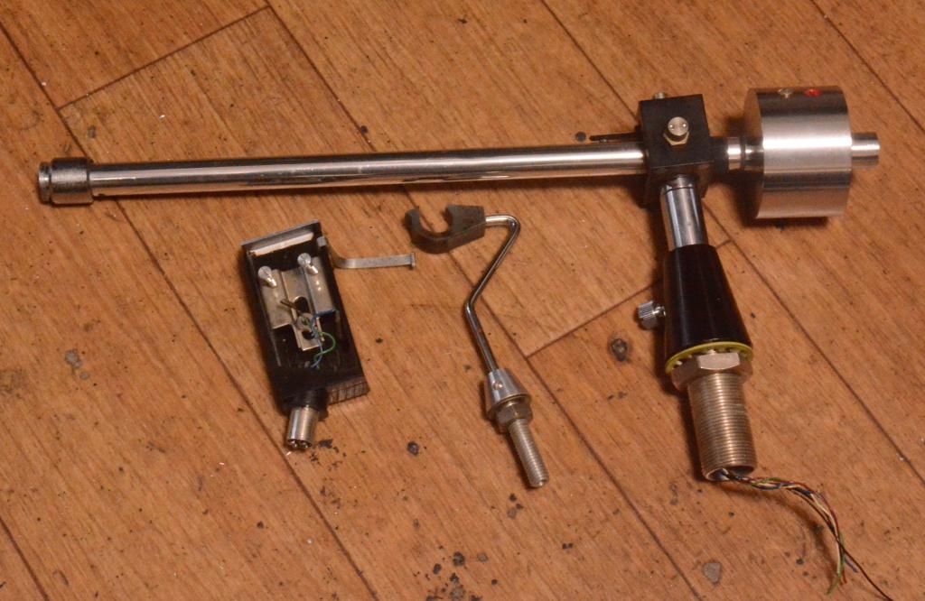 Supex straight tonearm with headshell, dynamic balanced type for SPU, Koetsu