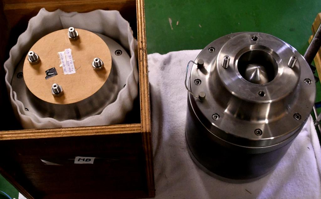 ALE Acoustic special order made mid bass horn driver 1260 ring permendur * extra RARE
