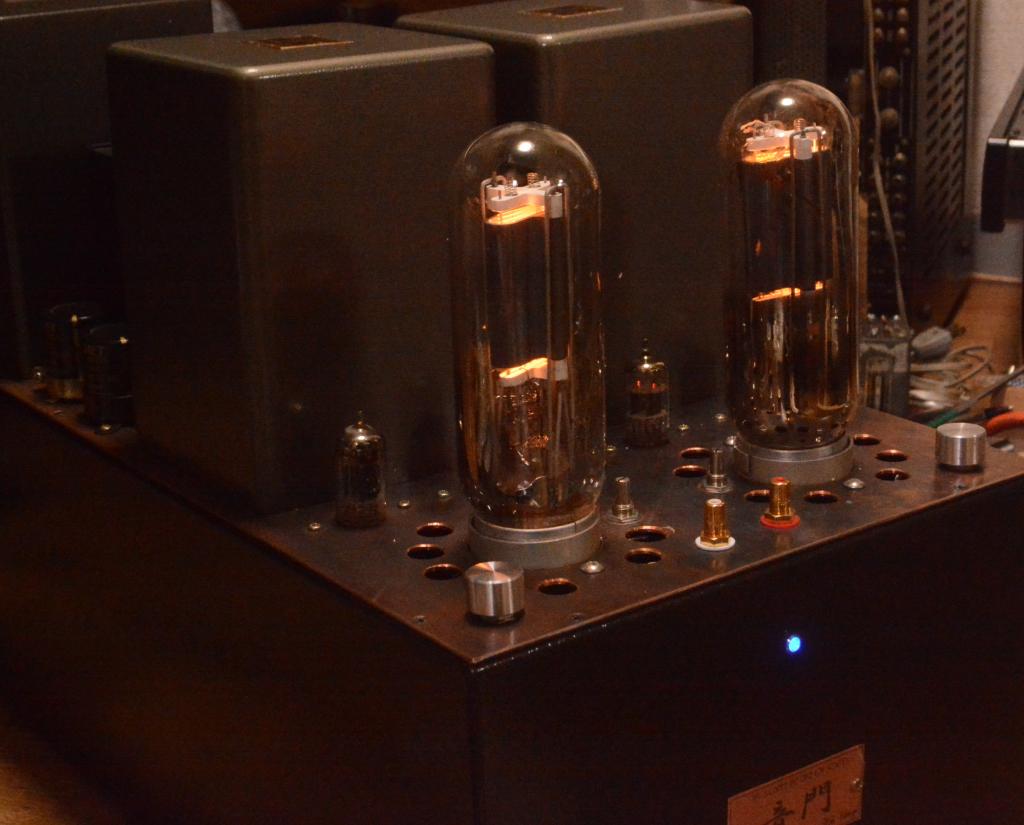 Audio Note type 211 SE tube amplifier with ALL Hirata TANGO transformer X-10S 230V soec