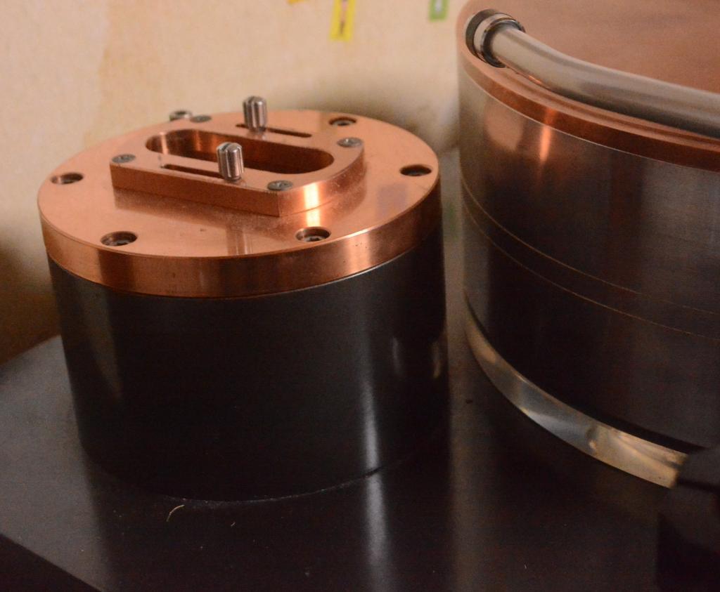 70s Final Audio Research VTT-1 Reference Limited turntable with VM-7 matt and motor