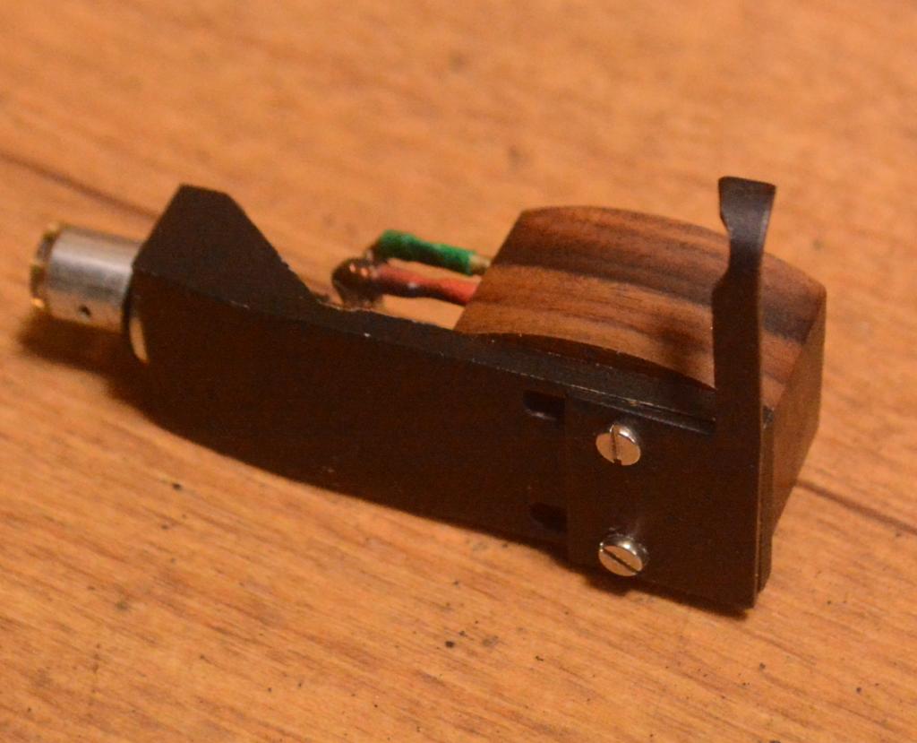Denon DL-103LC Mk2　Rosewood cartridge for professional LC-OFC pure cooper coil