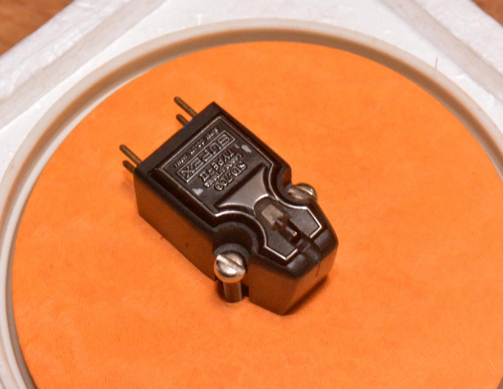 70s year Supex Laboratory SD-700/2E cartridge desinged by Master Sugano * Perfect working condition