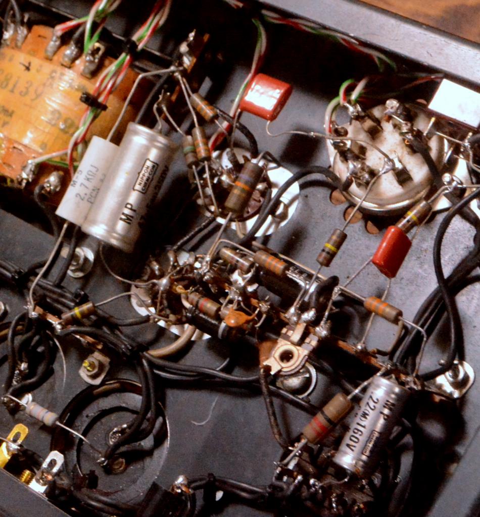 42 push pull tube amplifier on MQ-60 chassis