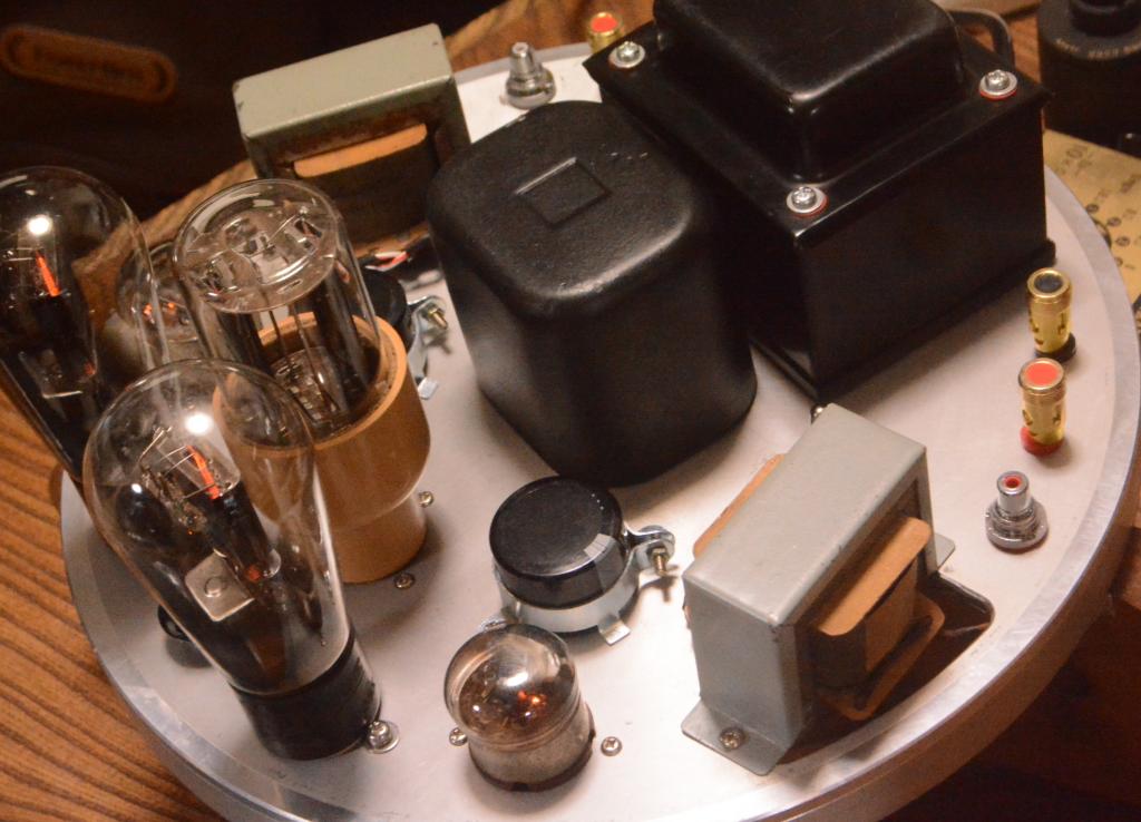 46 SE tube amplifier with all Sachsenwerk transformer driving tube 717A